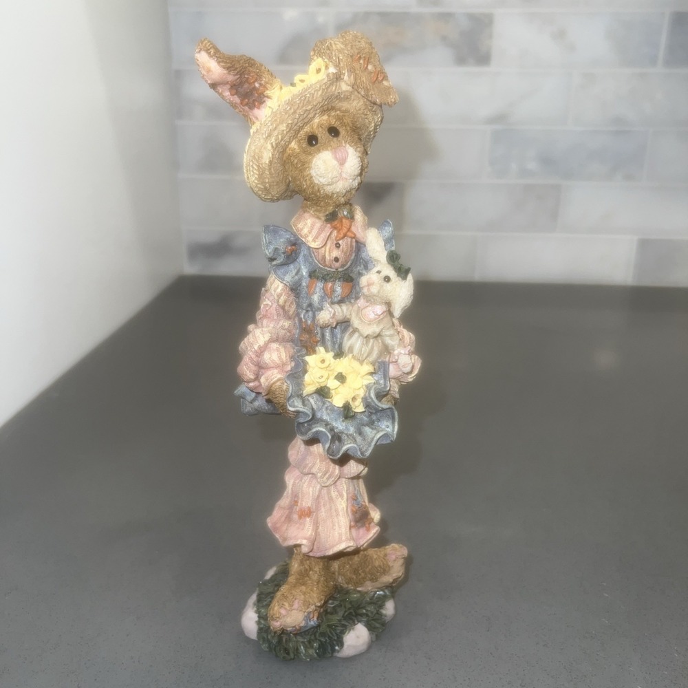 Prudence .... Daffodils #1803 Boyds Folkstone 1997